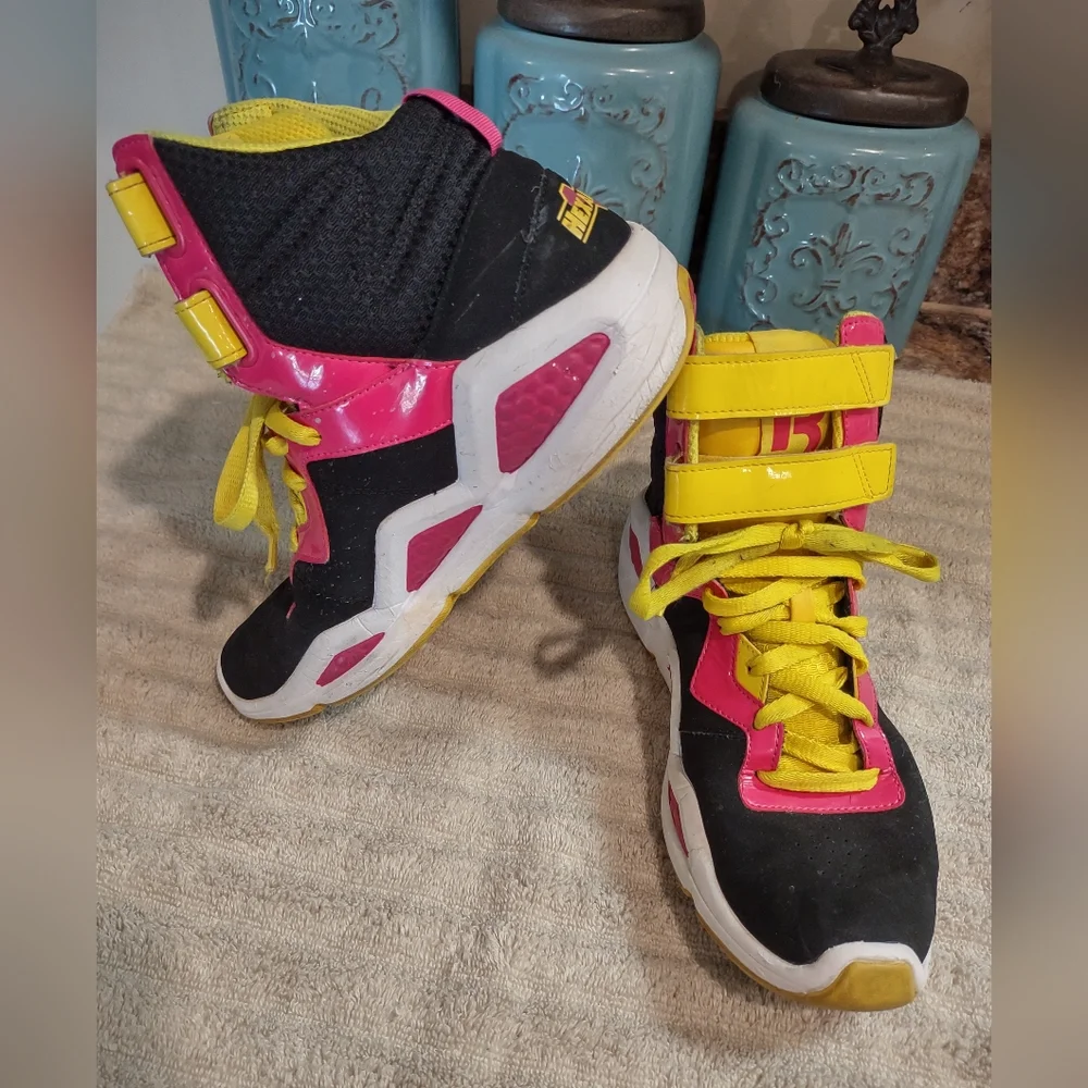 Reebok Hexalite Chi Kaze High Top Retro Lace Strap Pink Black Women's Size 7.5 - Picture 2 of 9